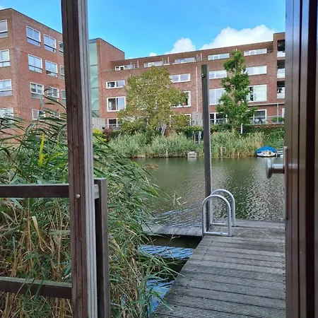 Gasthuis Great Canal - Ac, Water View & Free Parking