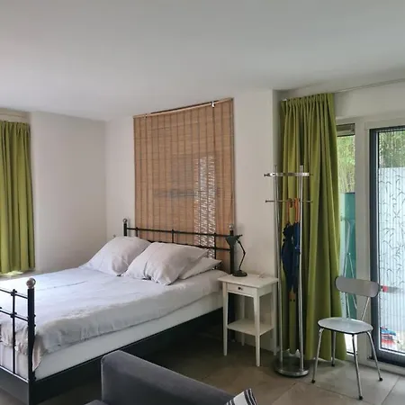 Gasthuis Great Canal - Ac, Water View & Free Parking