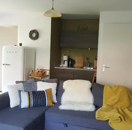 Great Canal - Ac, Water View & Free Parking