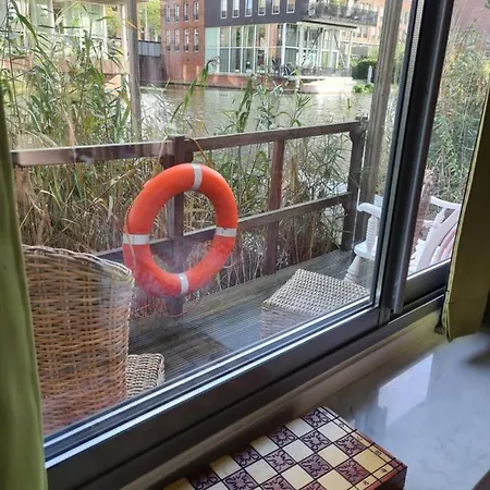 Pensión Great Canal - Ac, Water View & Free Parking